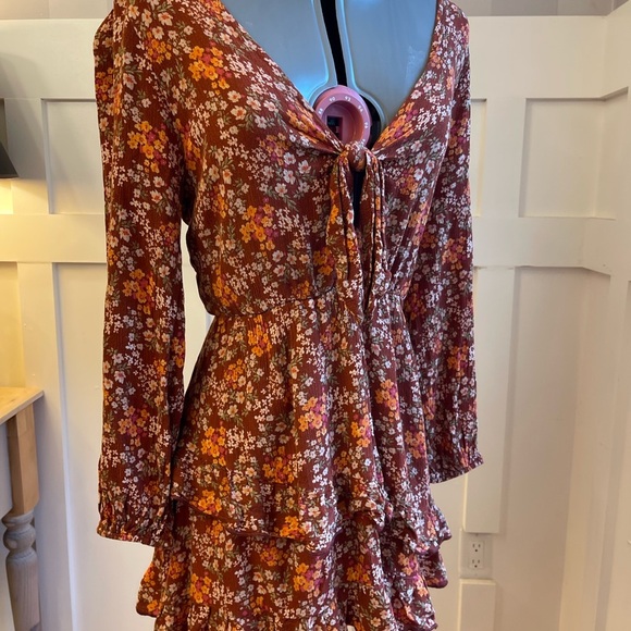 Floral Long Sleeve Dress Size Large - Picture 2 of 8